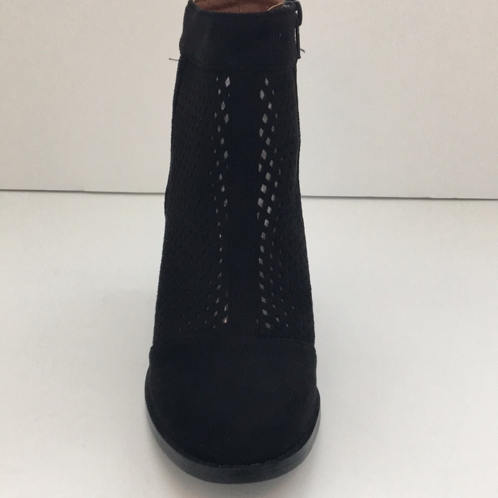 *PRICE FIRM*  Black Faux Suede Ankle Booties - Picture 4 of 7